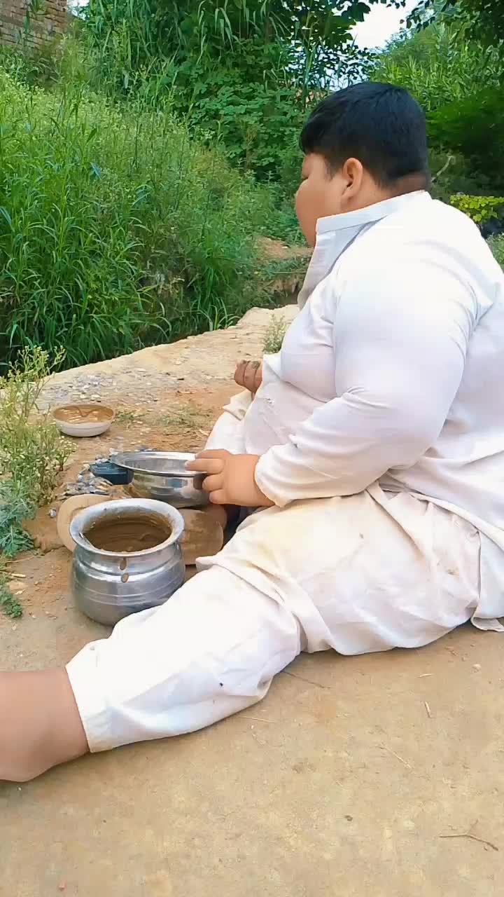 @Chota Khan Baba