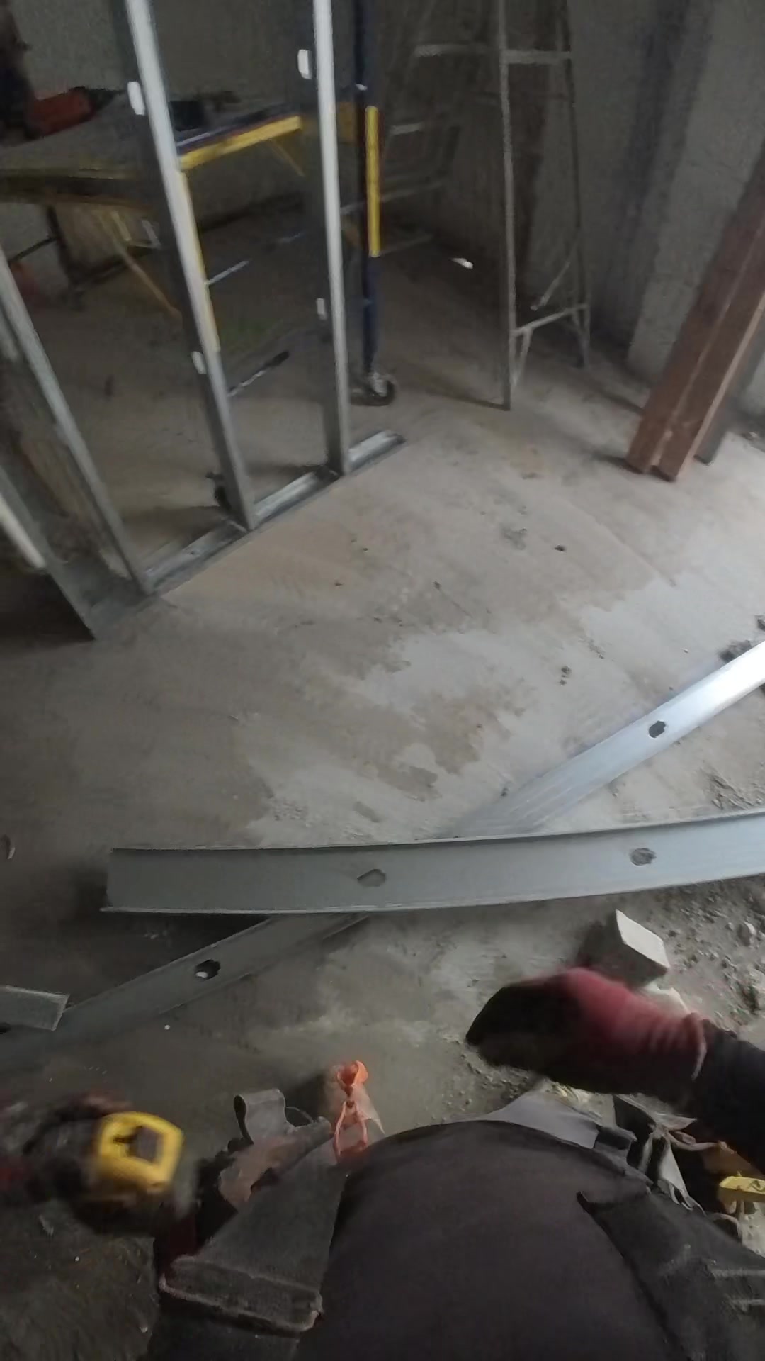 @Drywall_hanger