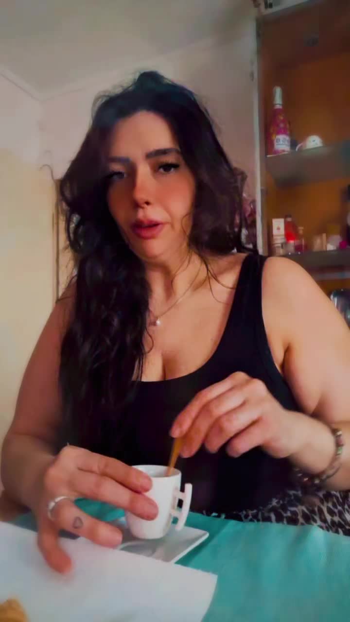 @𝑀𝑒𝓇𝓎🐆💋🖤👑