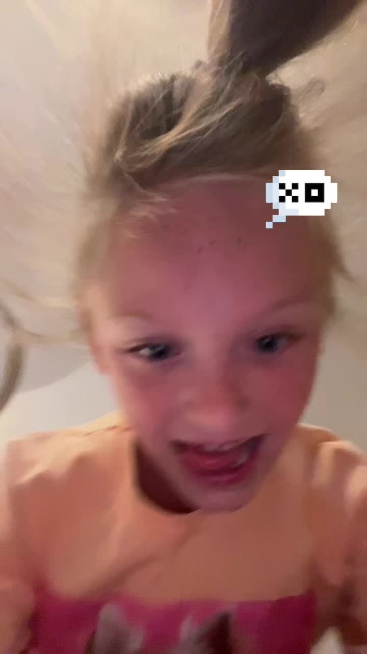 @Akro_Ami💗🖤