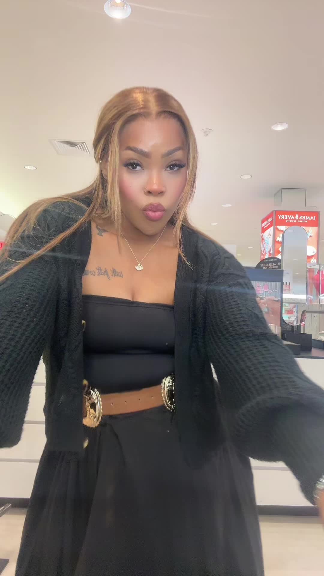 @L A N D R A A 💋