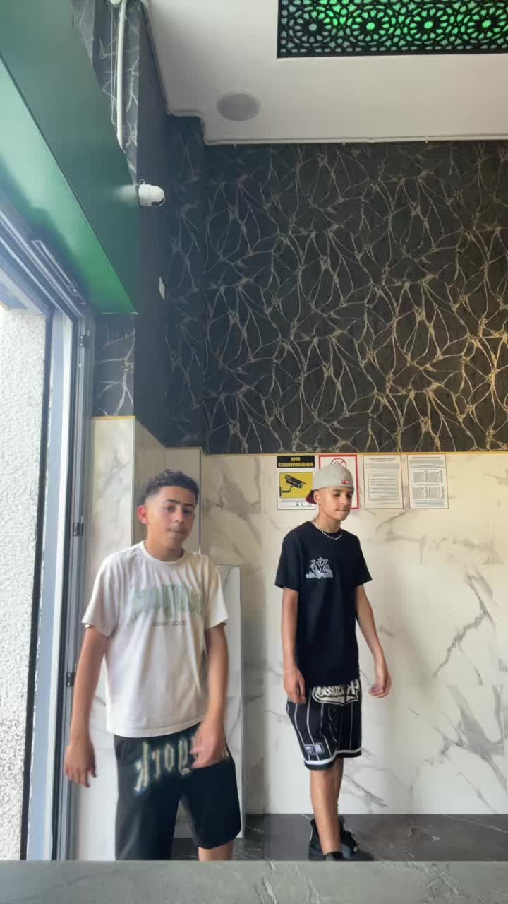 @MIMMOFLOWJR4L