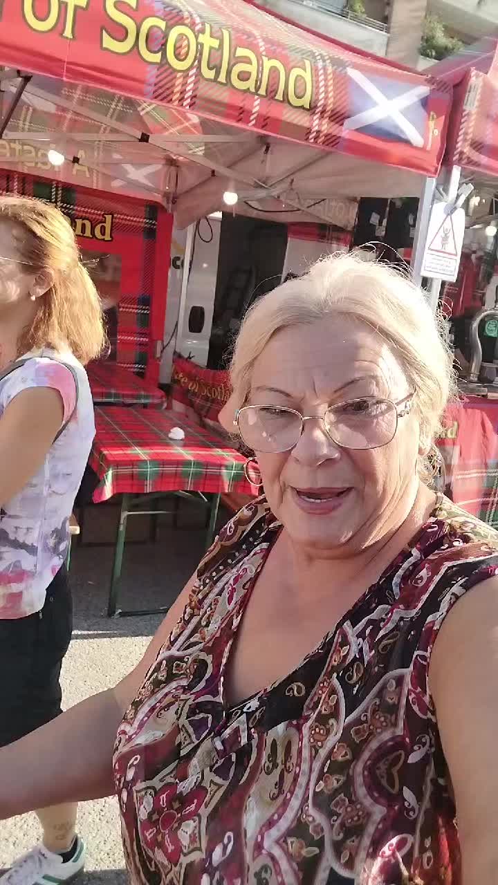@Luminita Popescu