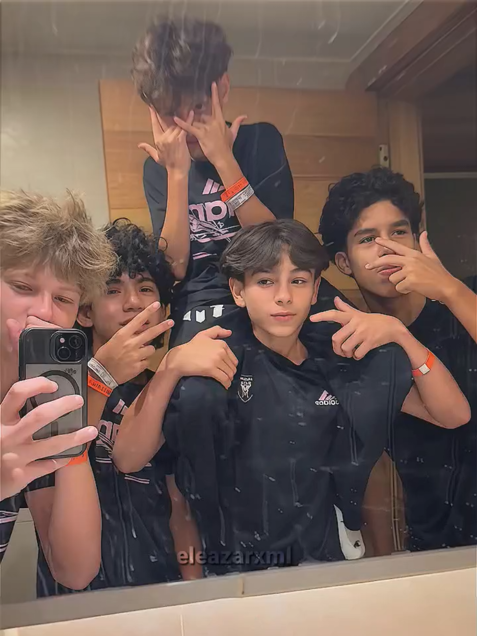 @EleazarXml