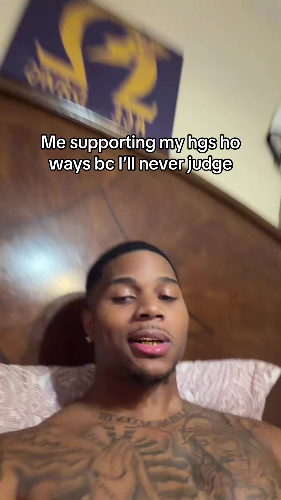 @_deewho