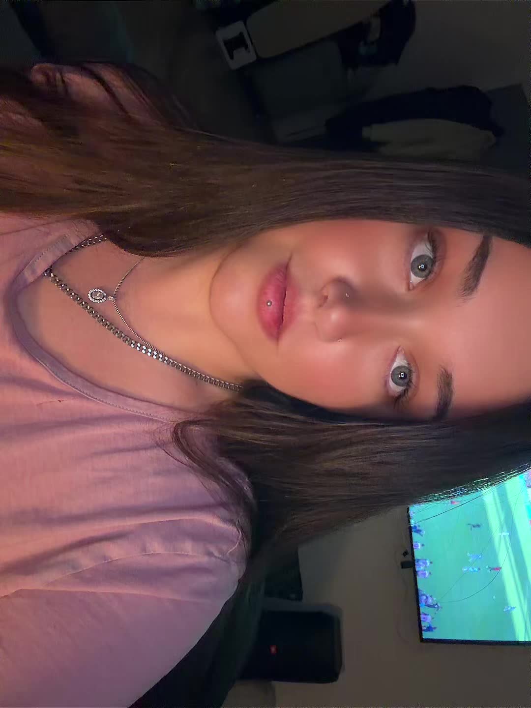 @Seline