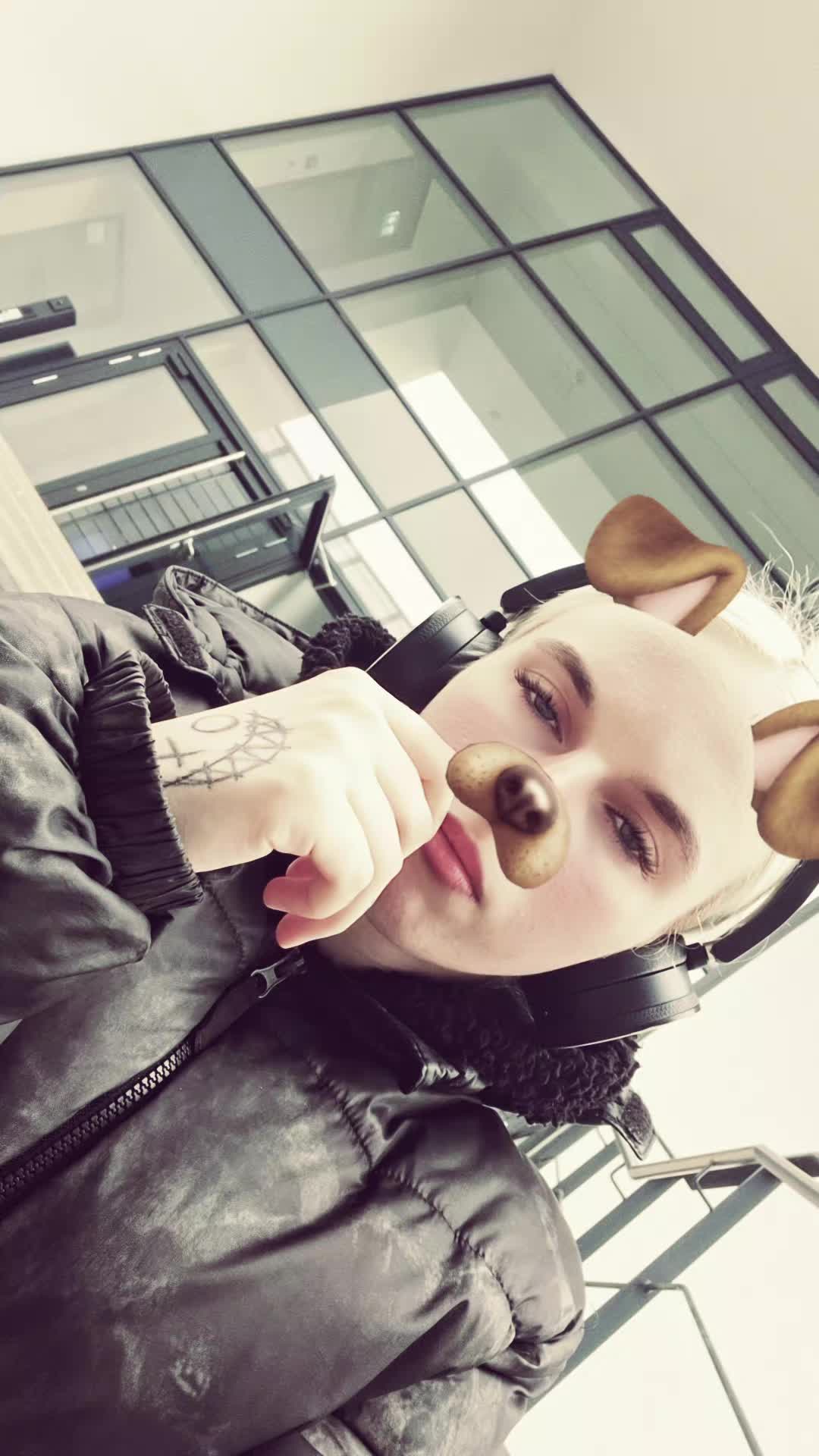 @𝐋𝐢𝐬𝐚