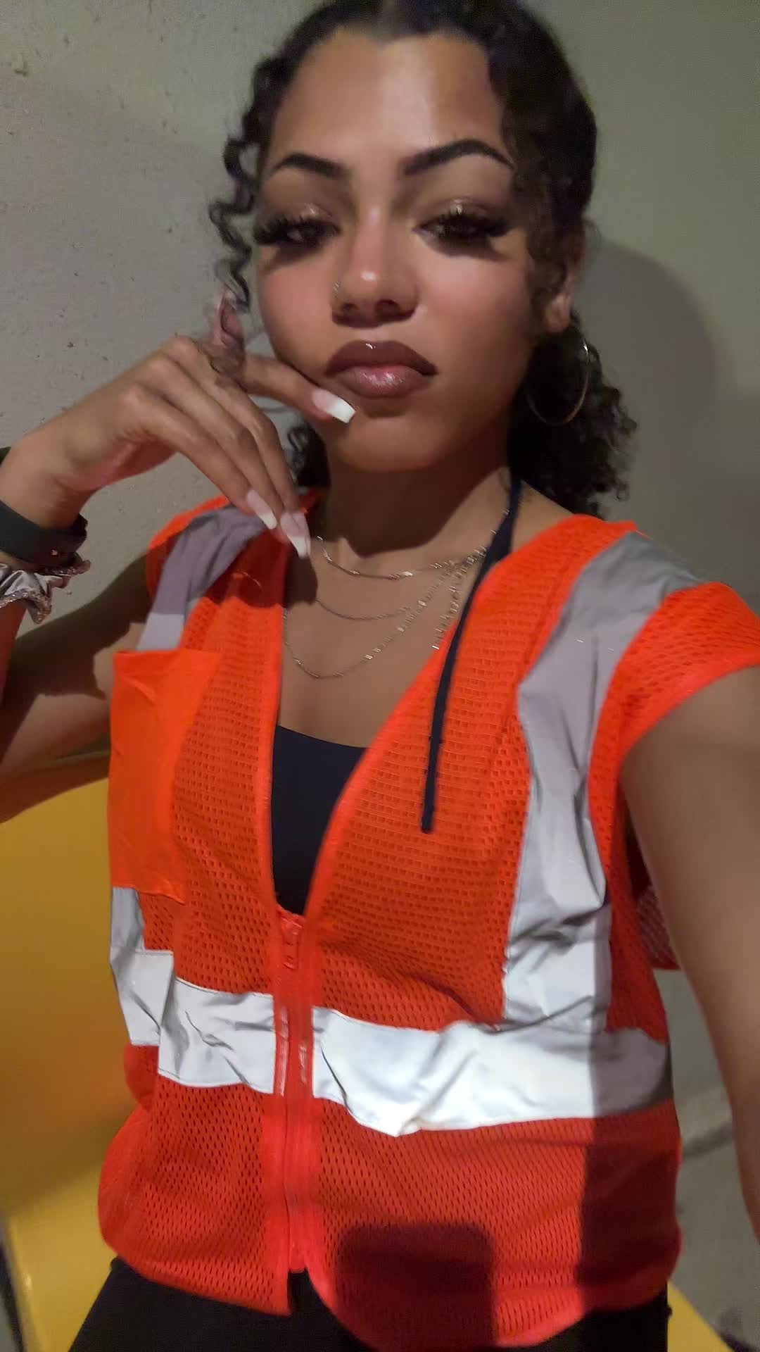 @Des 🙉