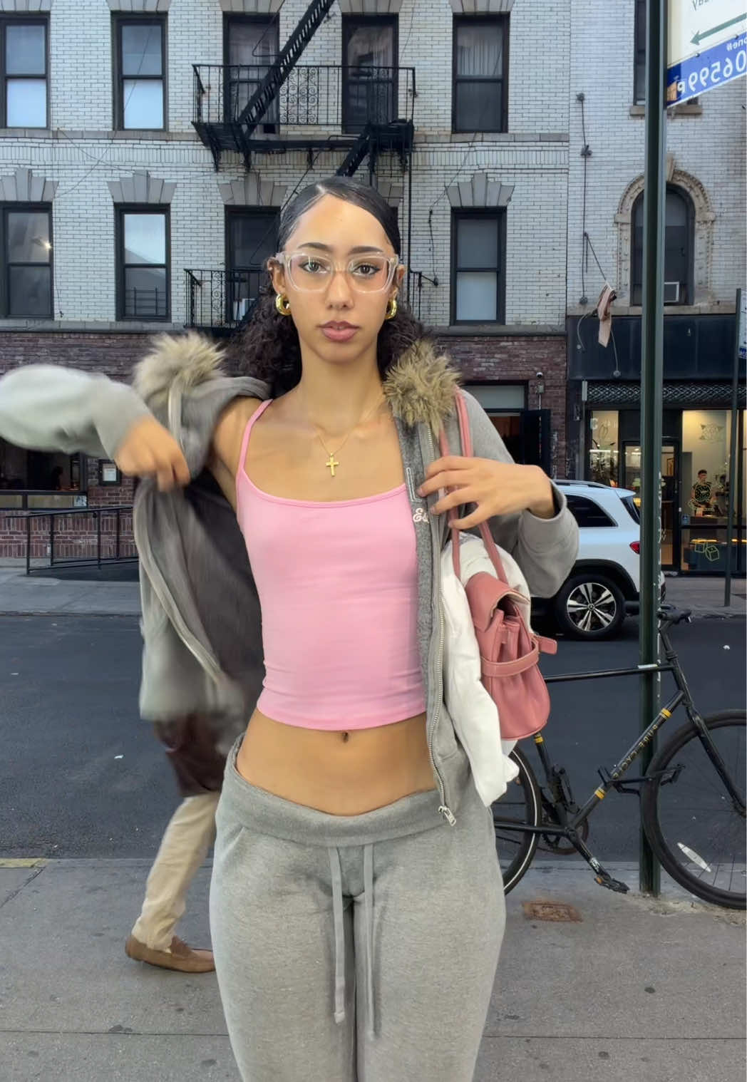 @Lala