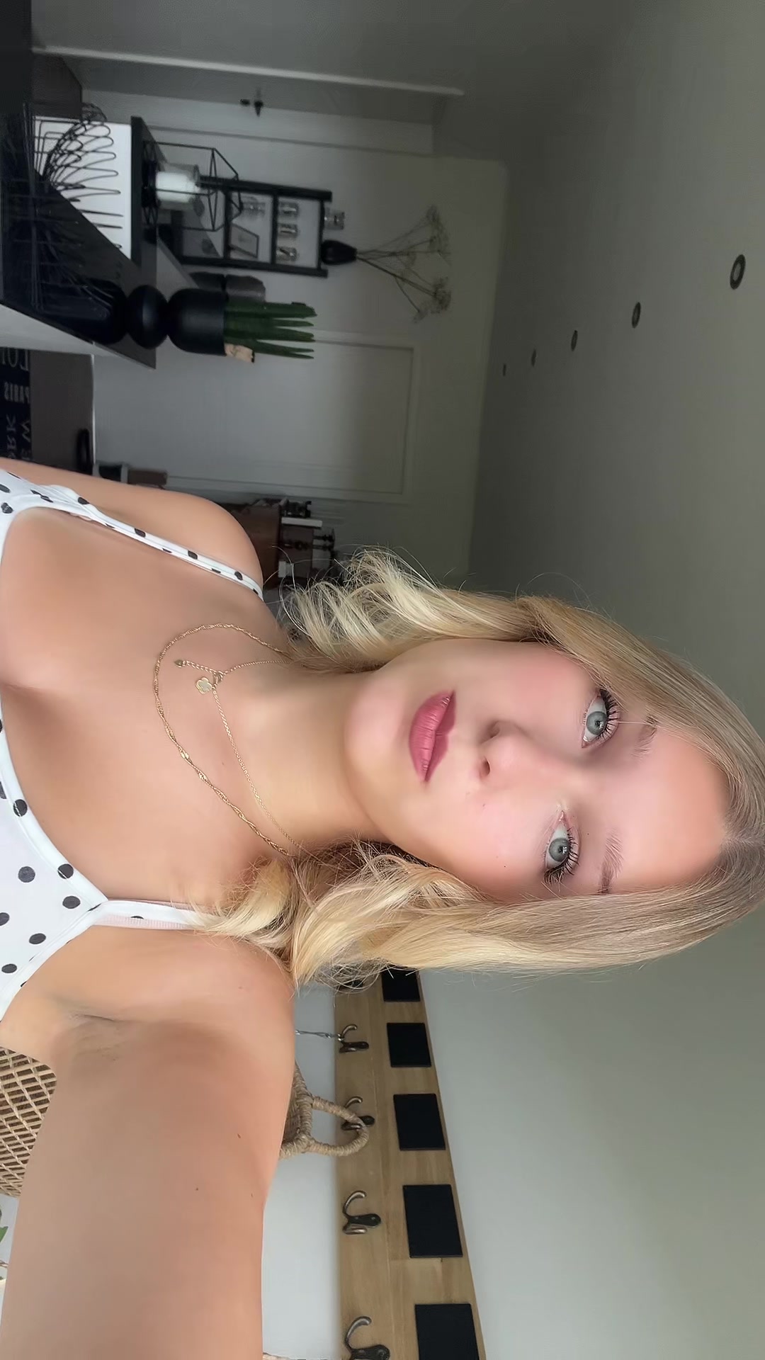 @𝐉𝐨𝐡𝐚𝐧𝐧𝐚