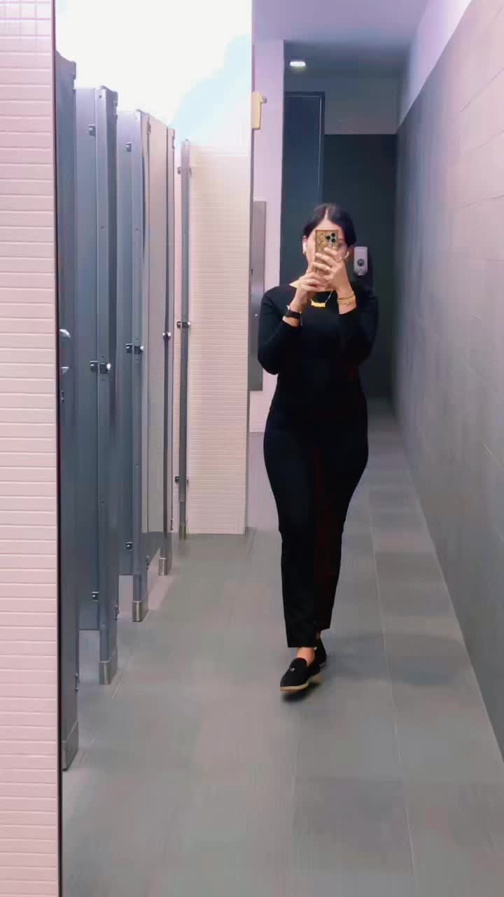 @🕊️
