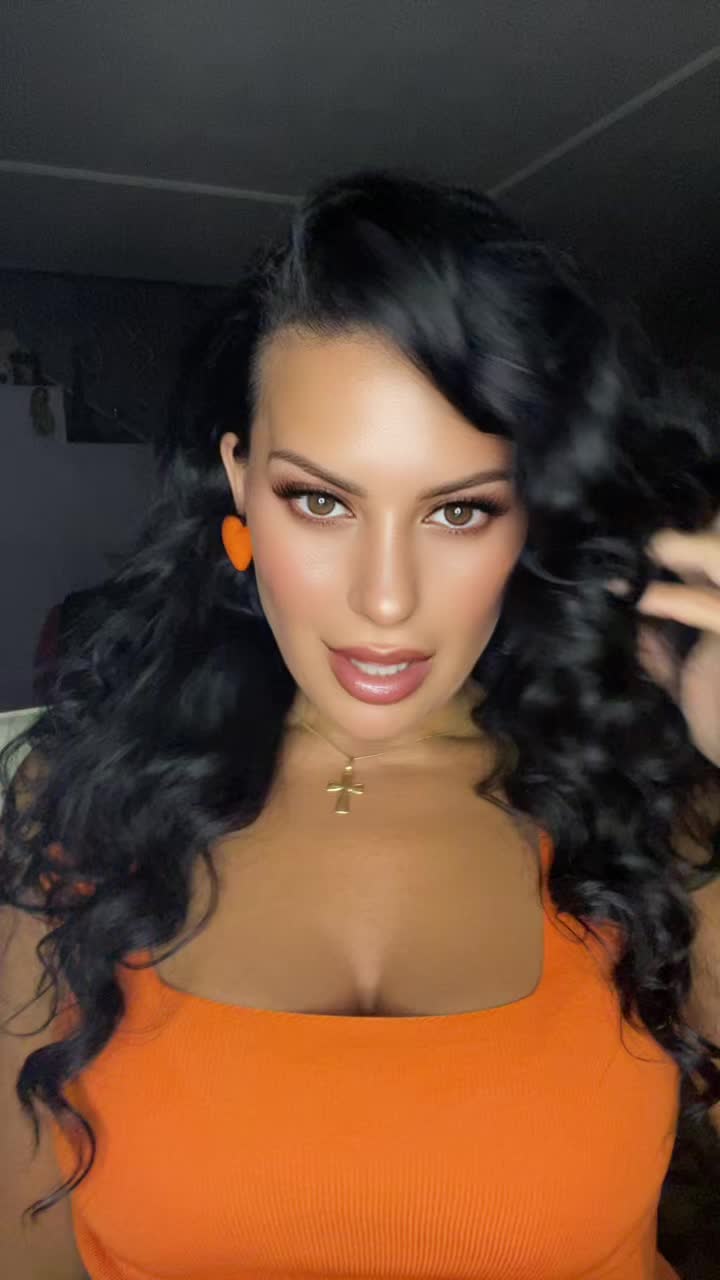 @Brunetka❤️🔥