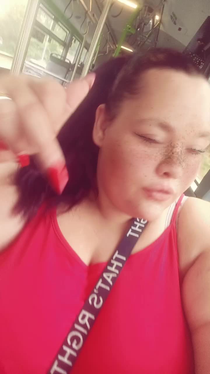 @seineeisqueen2910