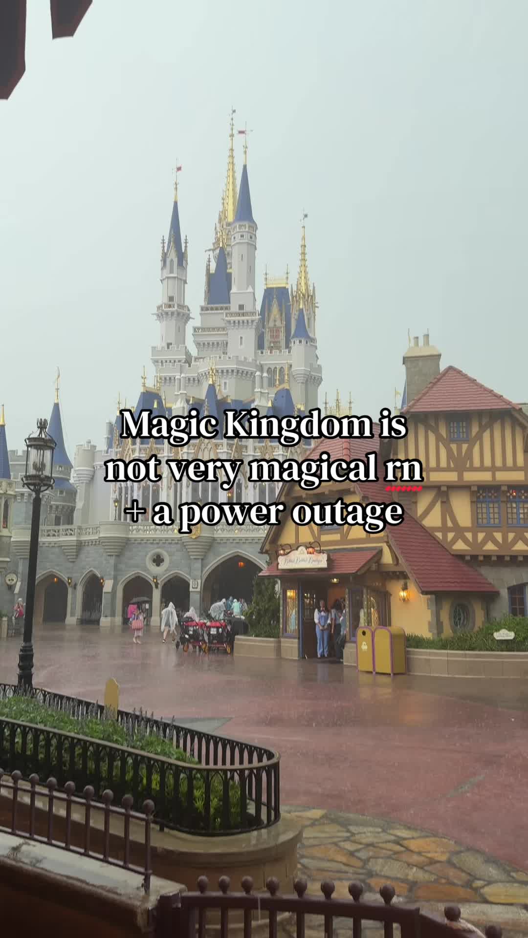 @Kayla🪩⚡️💖