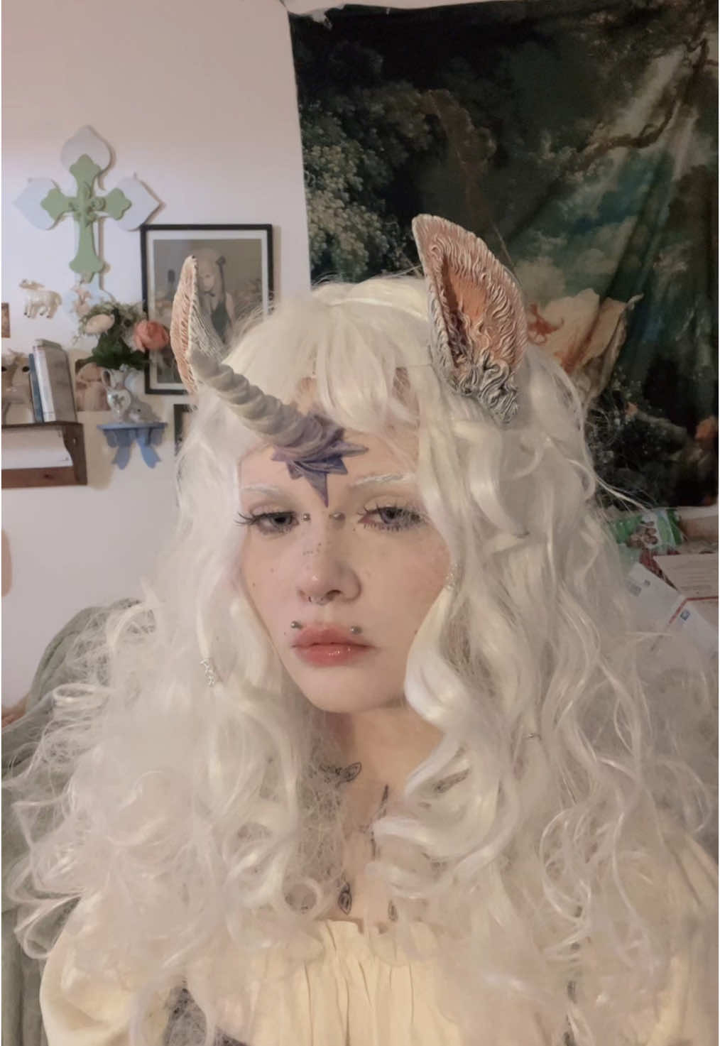 @kneesock