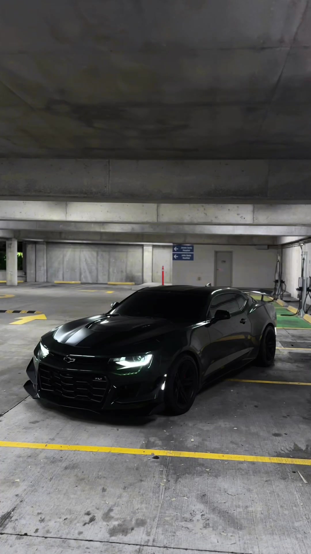 @R1CHZL1