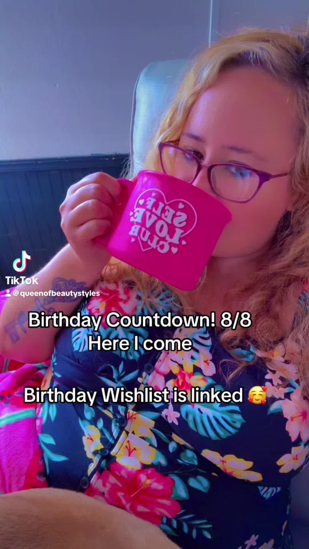 @curvywithcake🍍🌈
