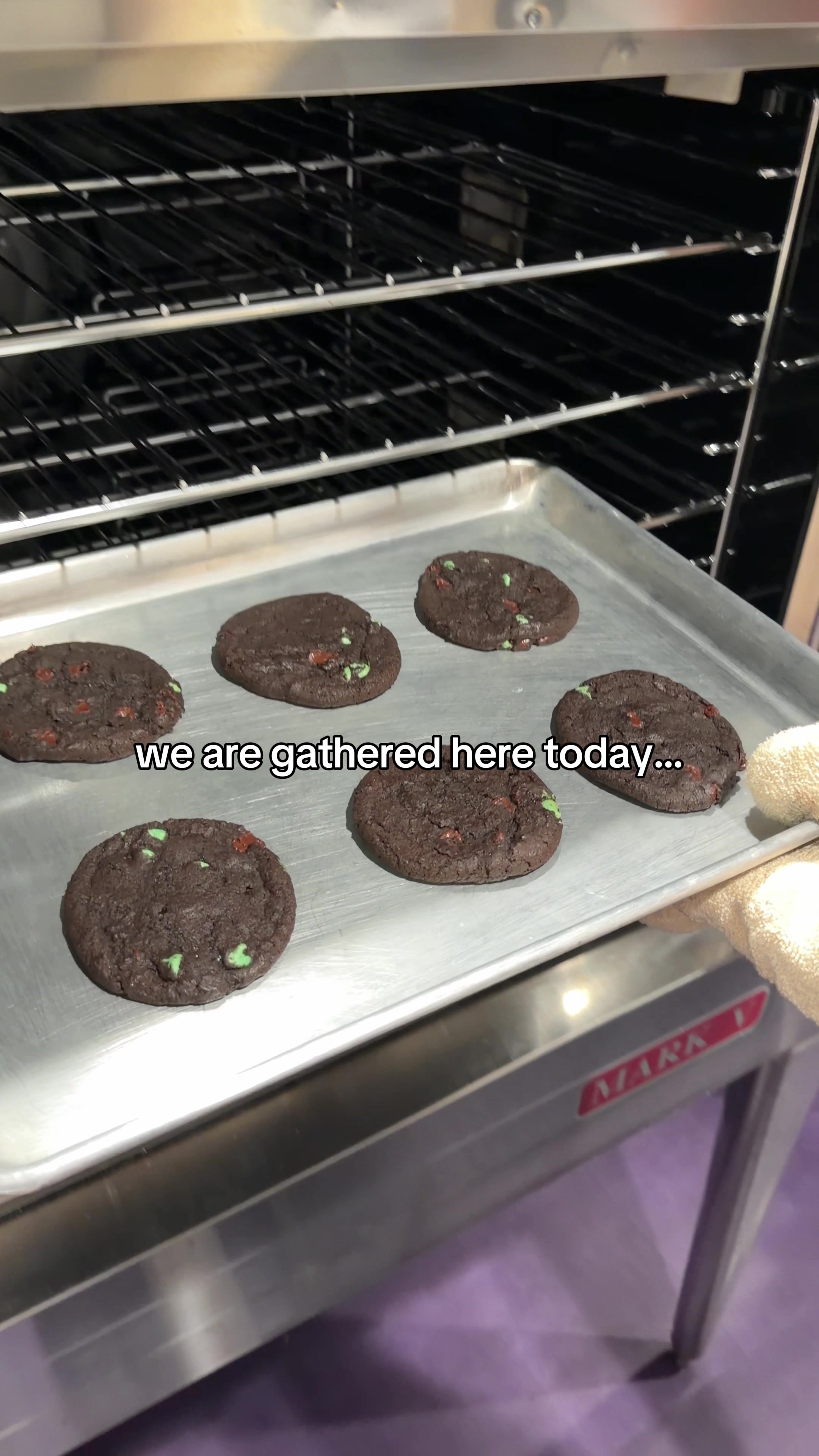 @insomniacookies