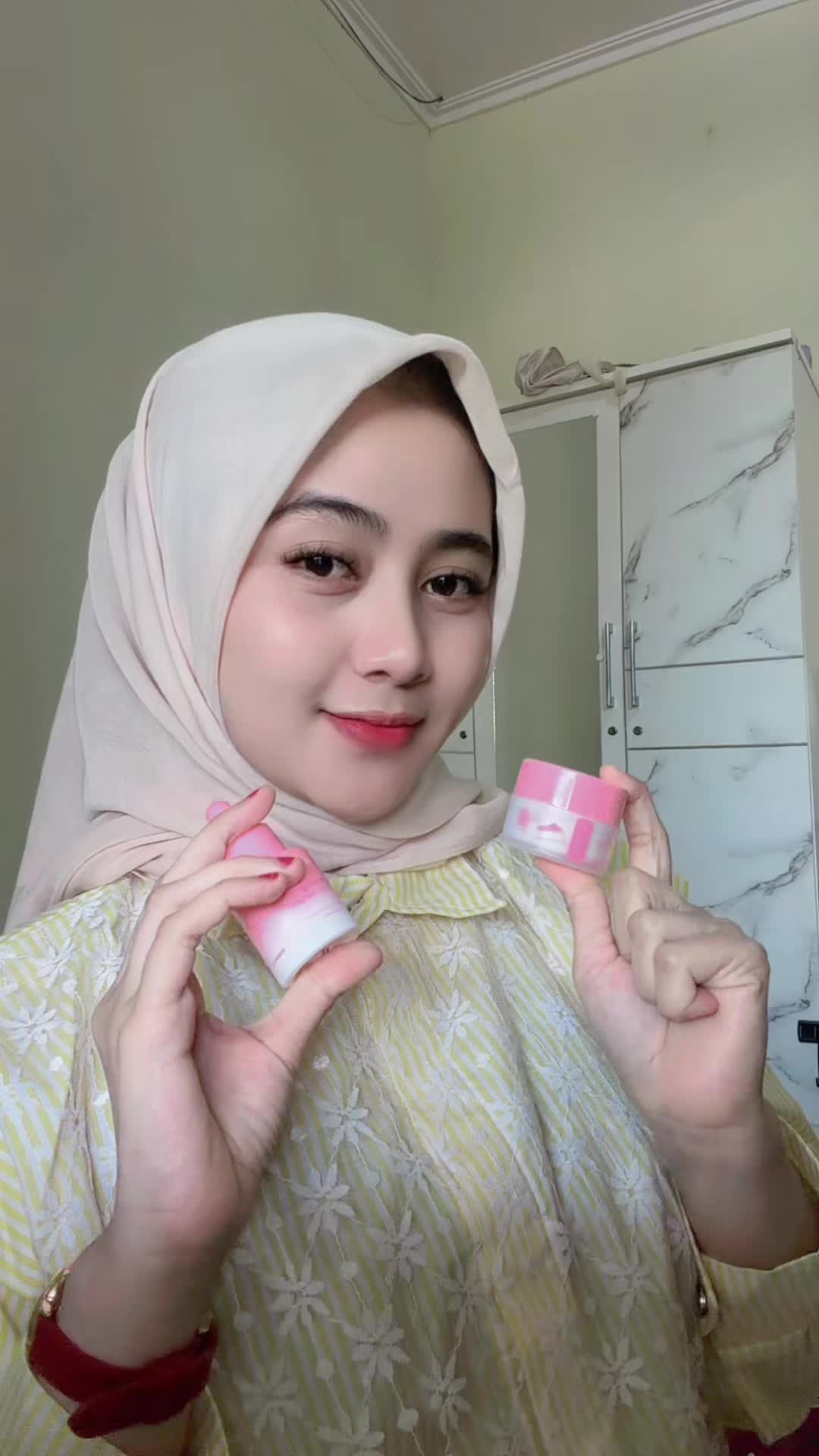 @akunaslihajah
