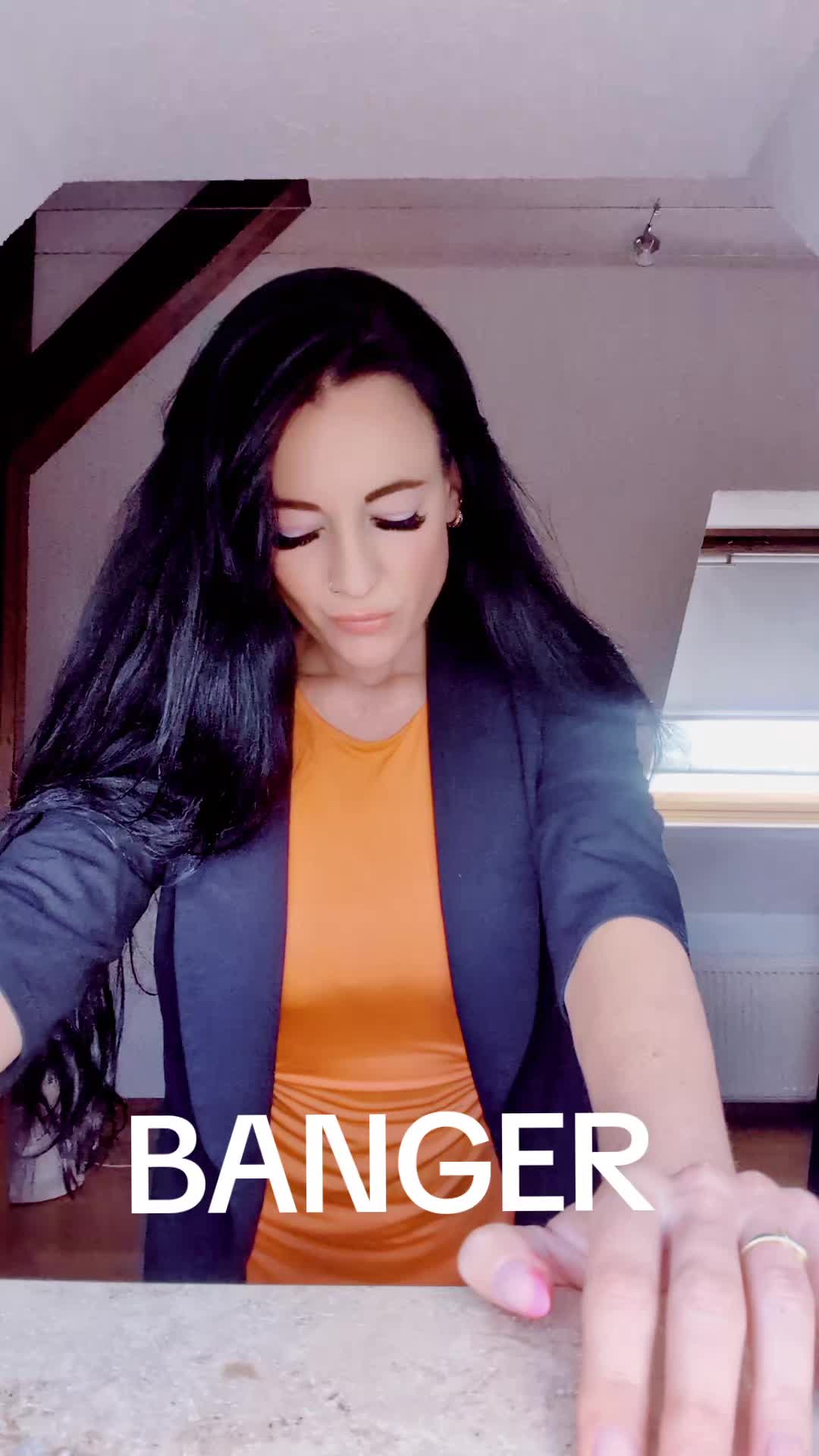 @🦋