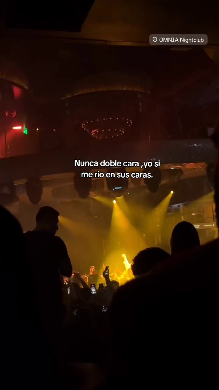@Lariossv