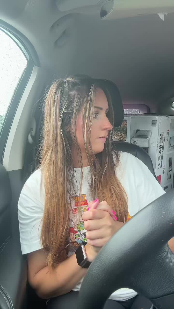 @Meg 🐝