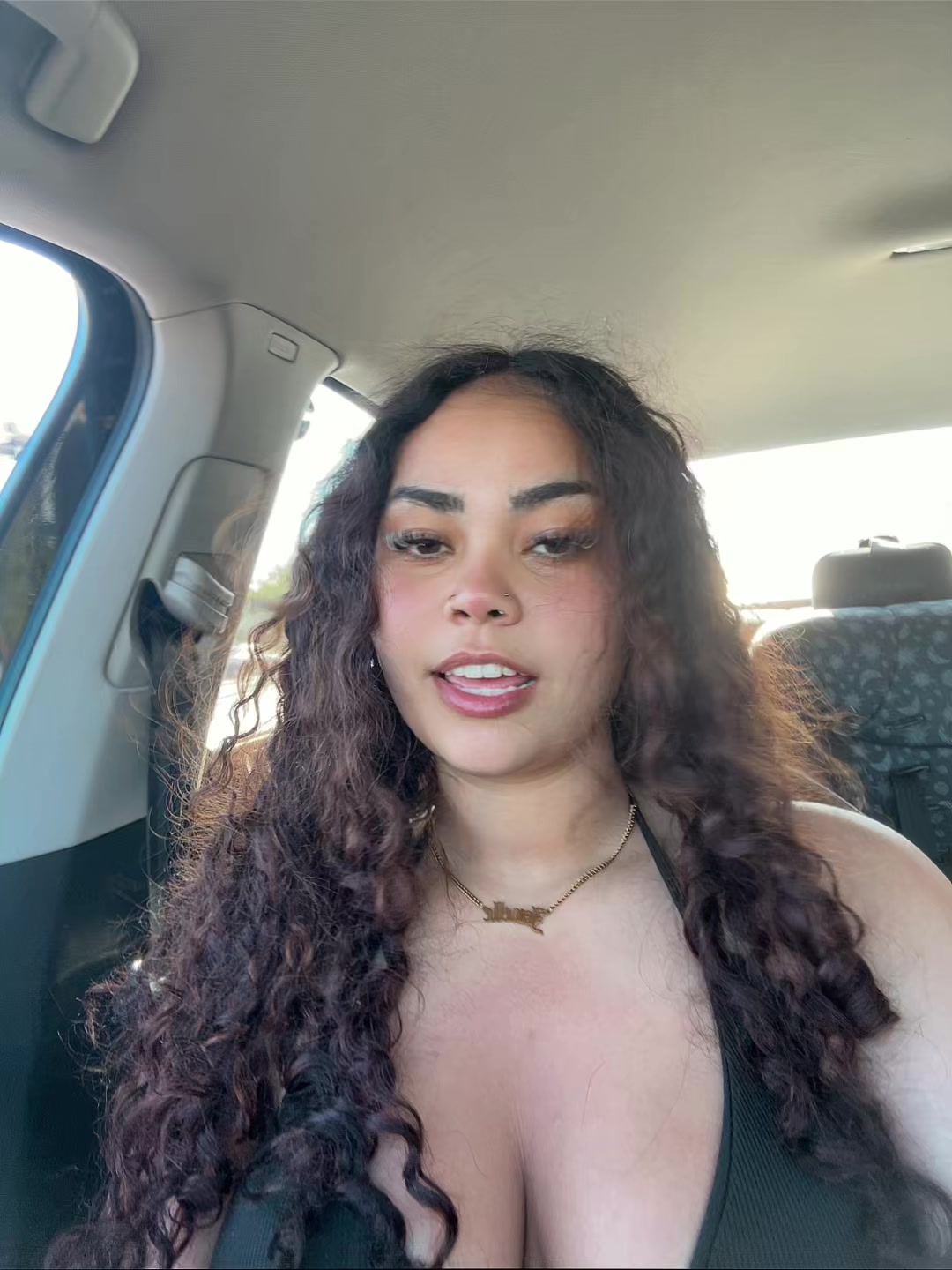 @karaaa🖤
