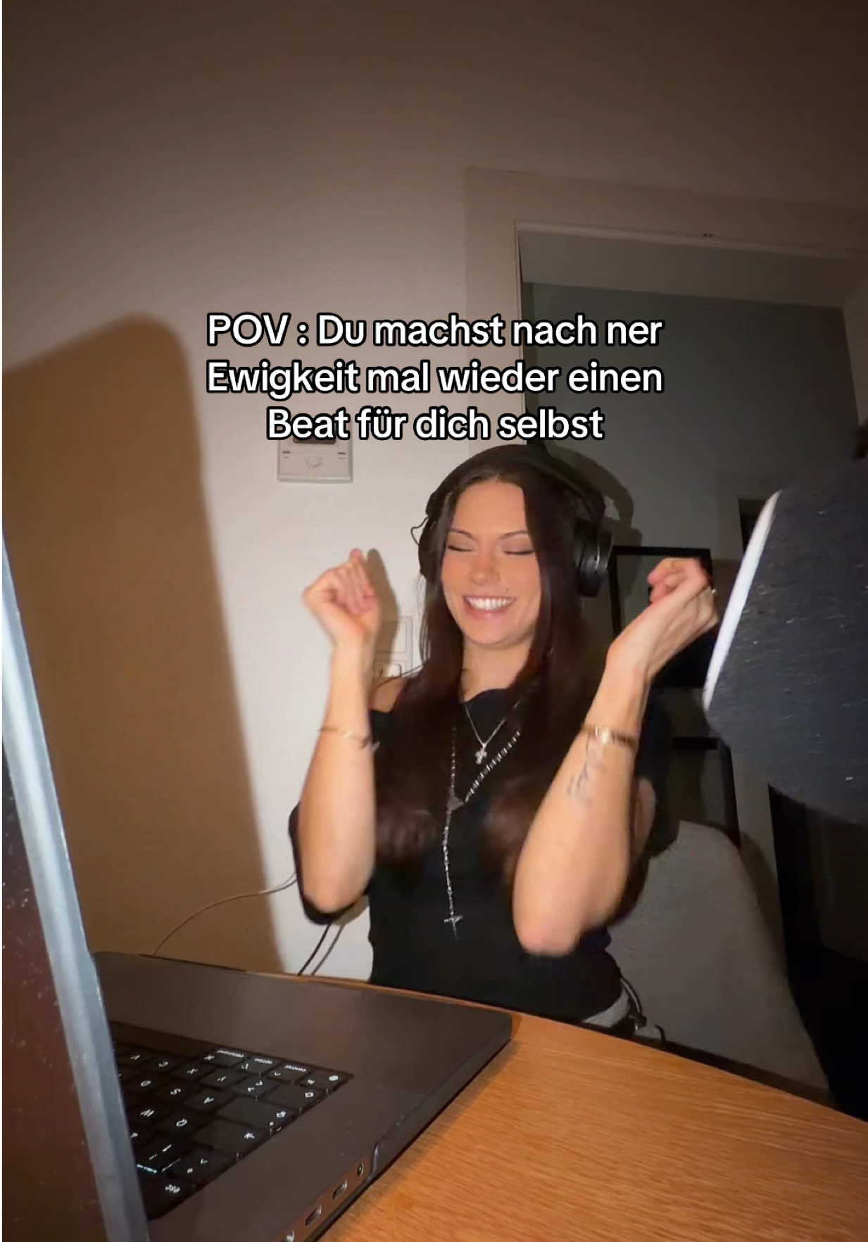 @LIÄN