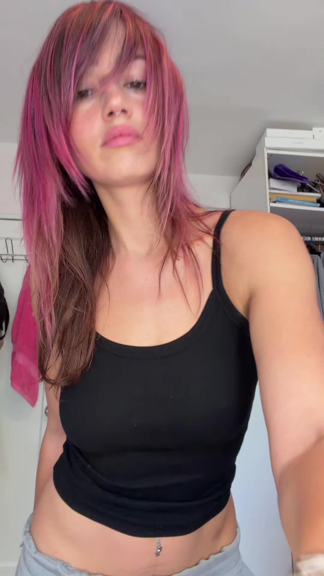 @suzyclue
