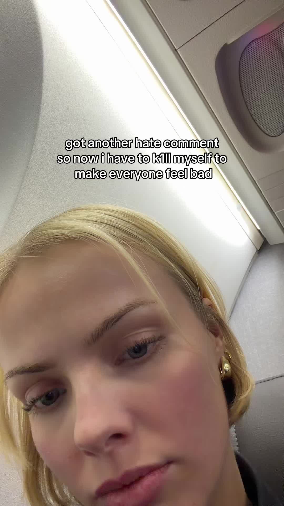 @rachelleahtia