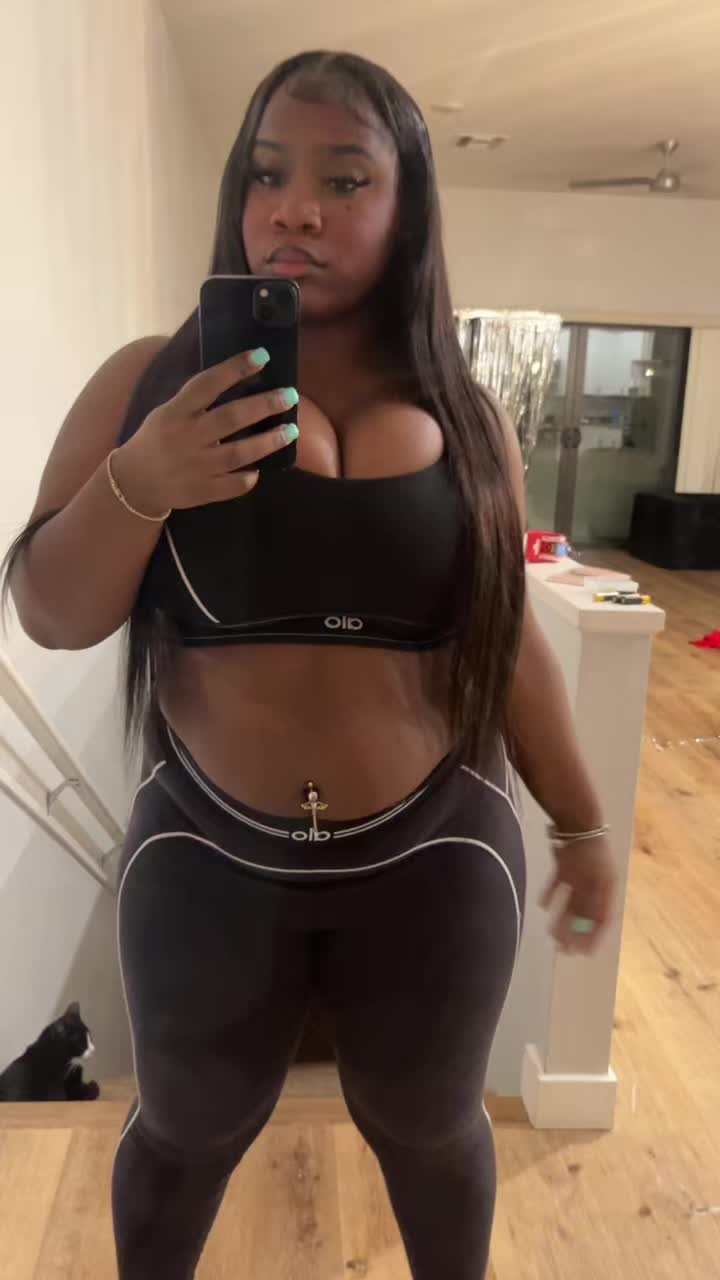 @KYRISNICOLE
