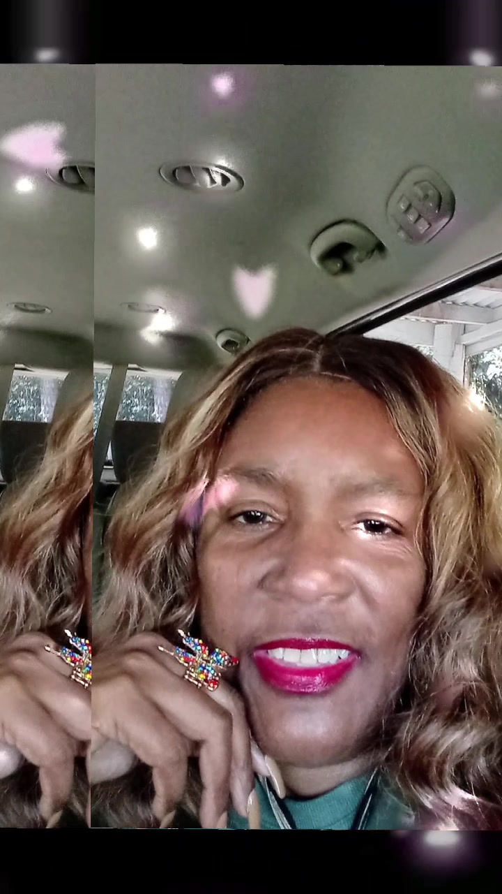 @Queen P 🥠