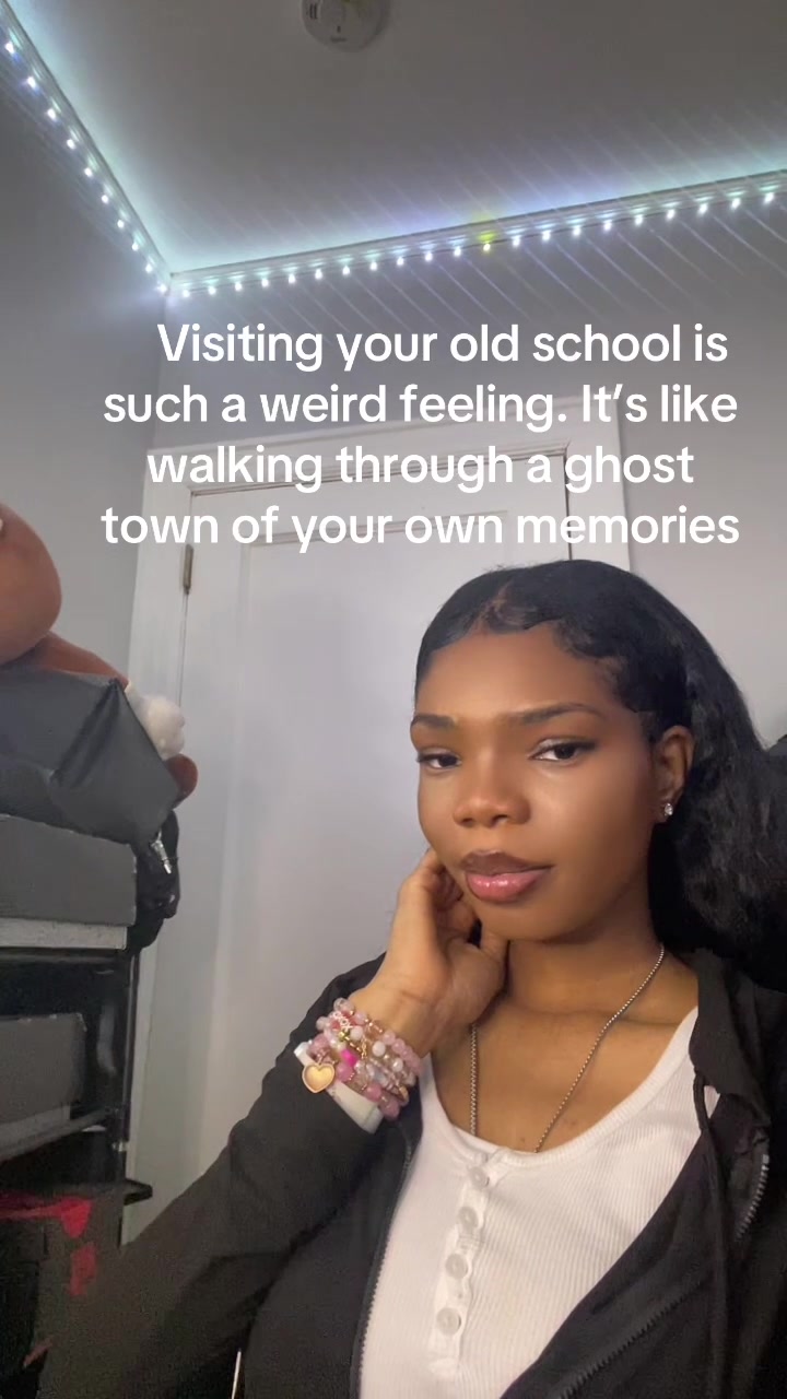 @Ire🤍🇳🇬