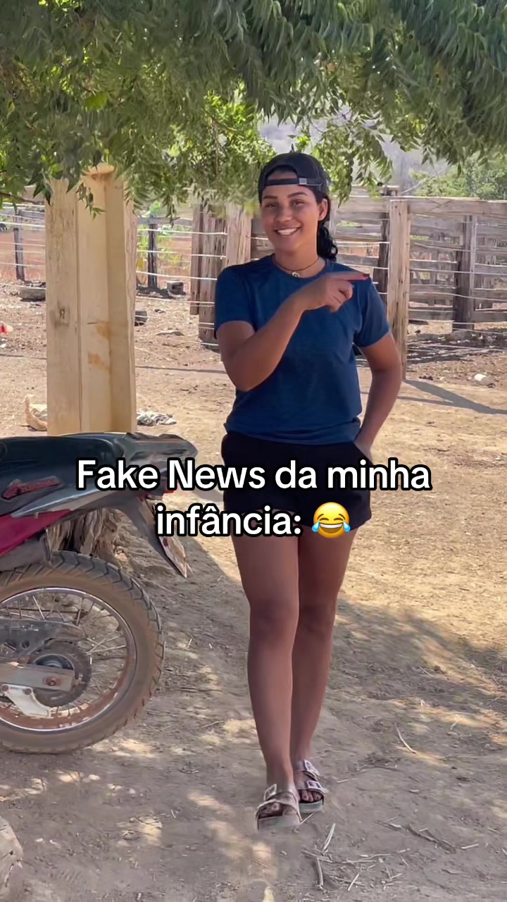 @monicadejatoba