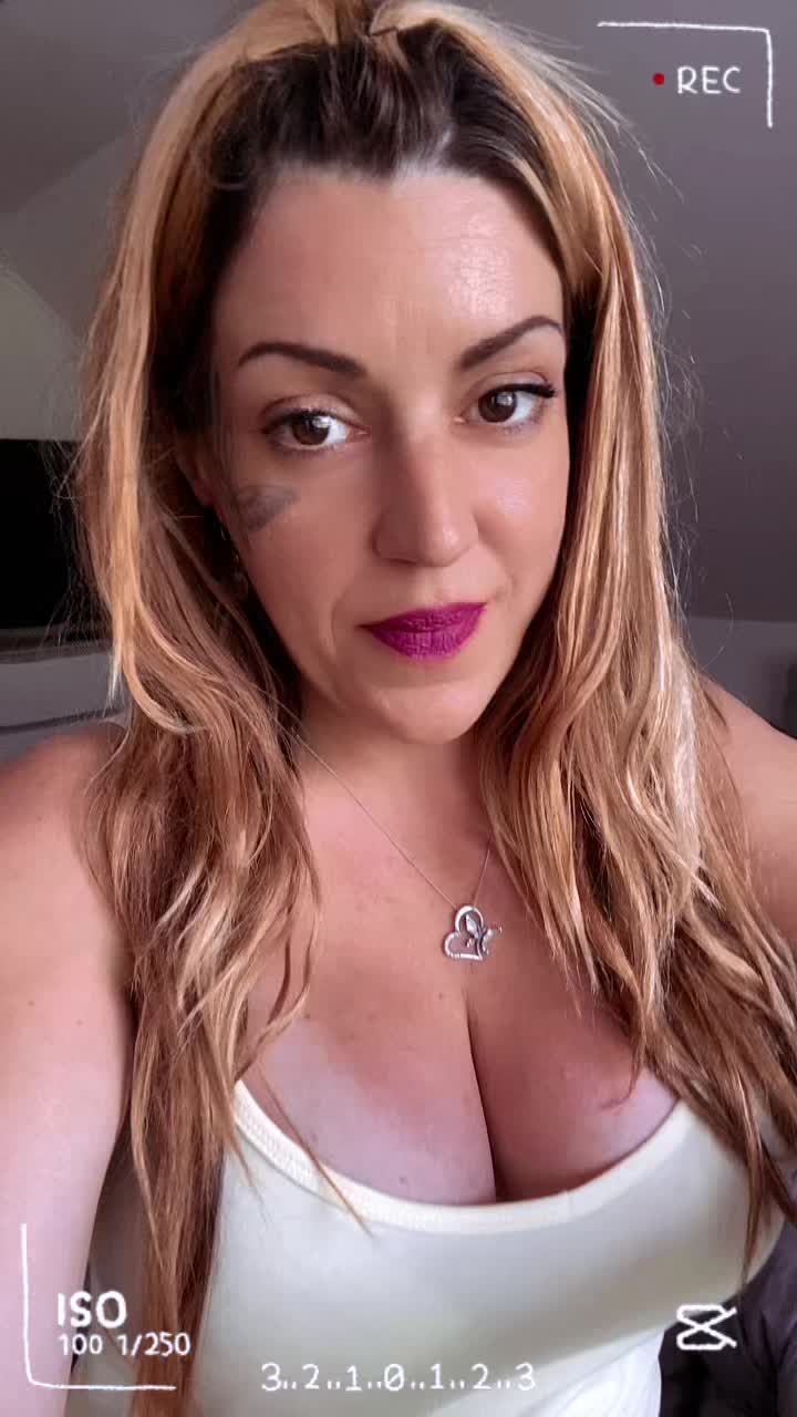 @Janine_schmetterling