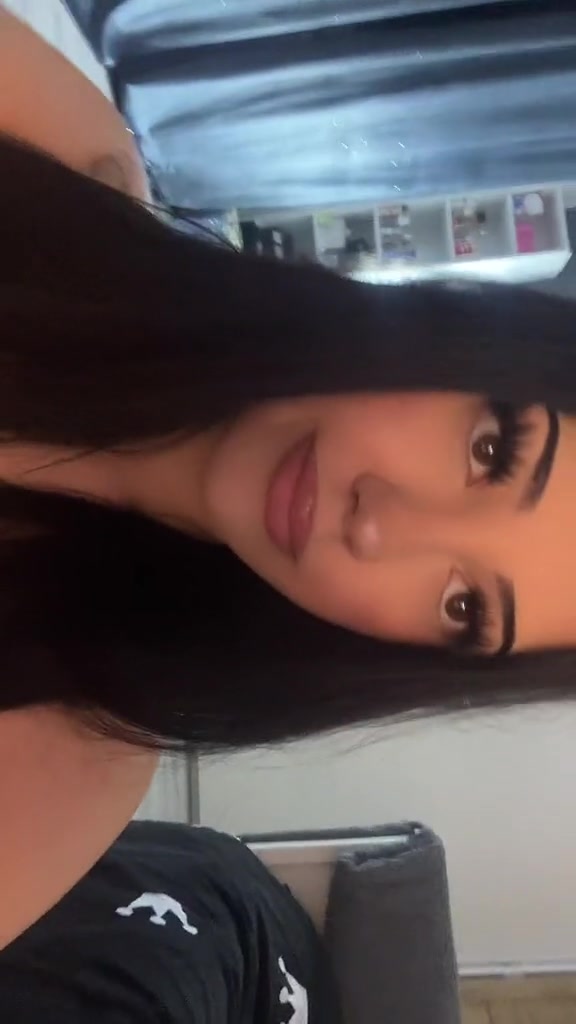 @melcia