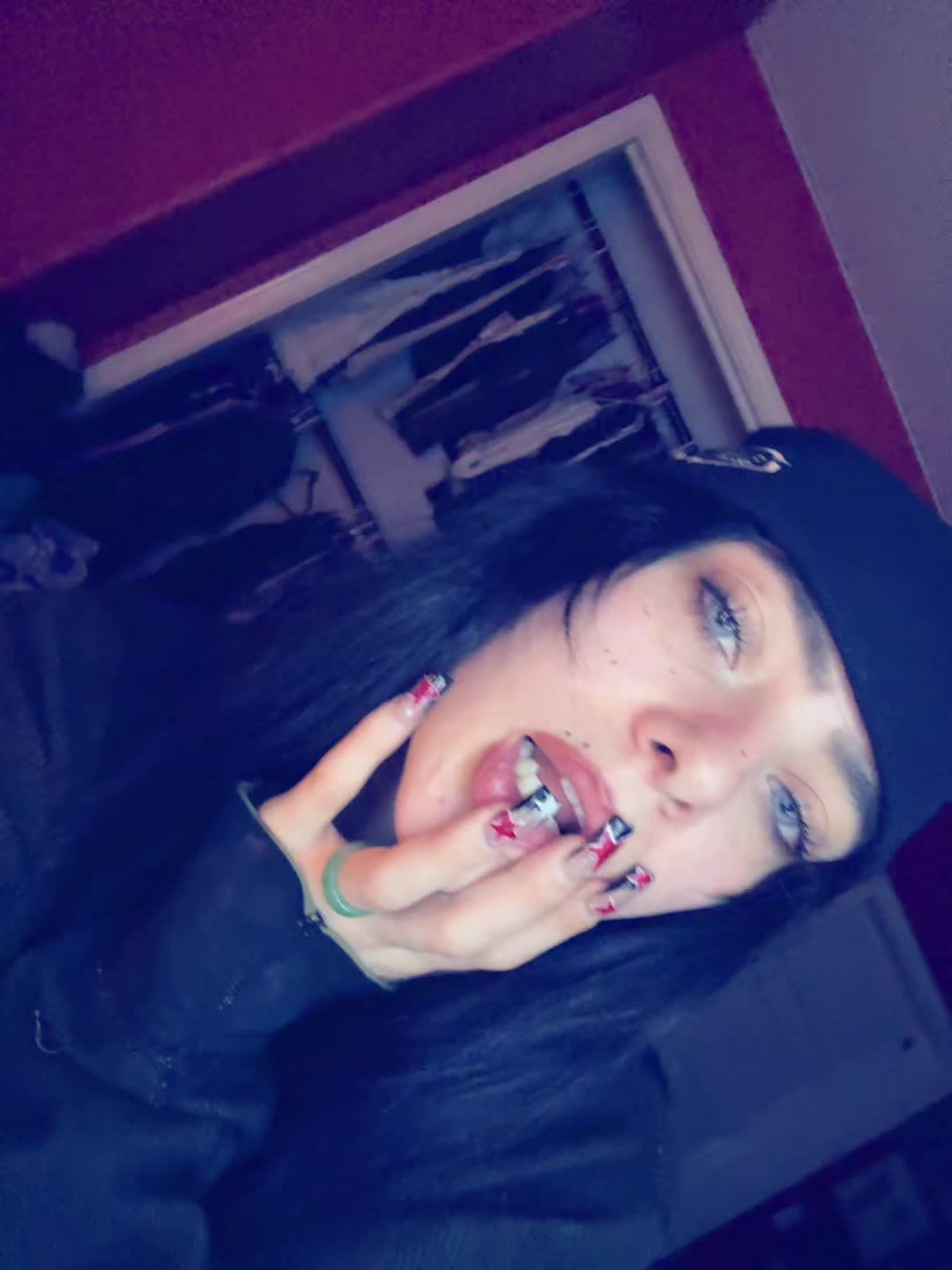 @Angie 😼