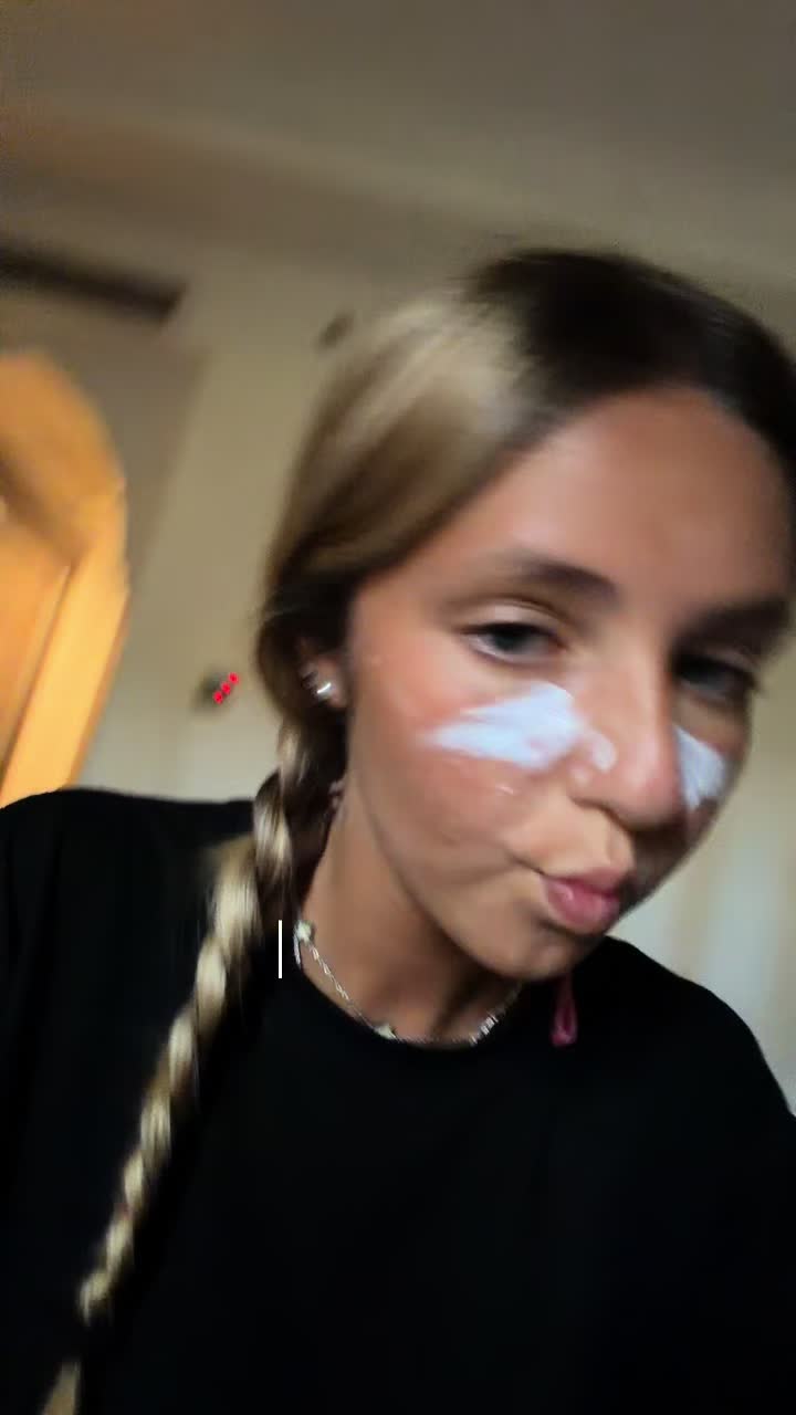 @✰𝐚𝐯𝐚✰