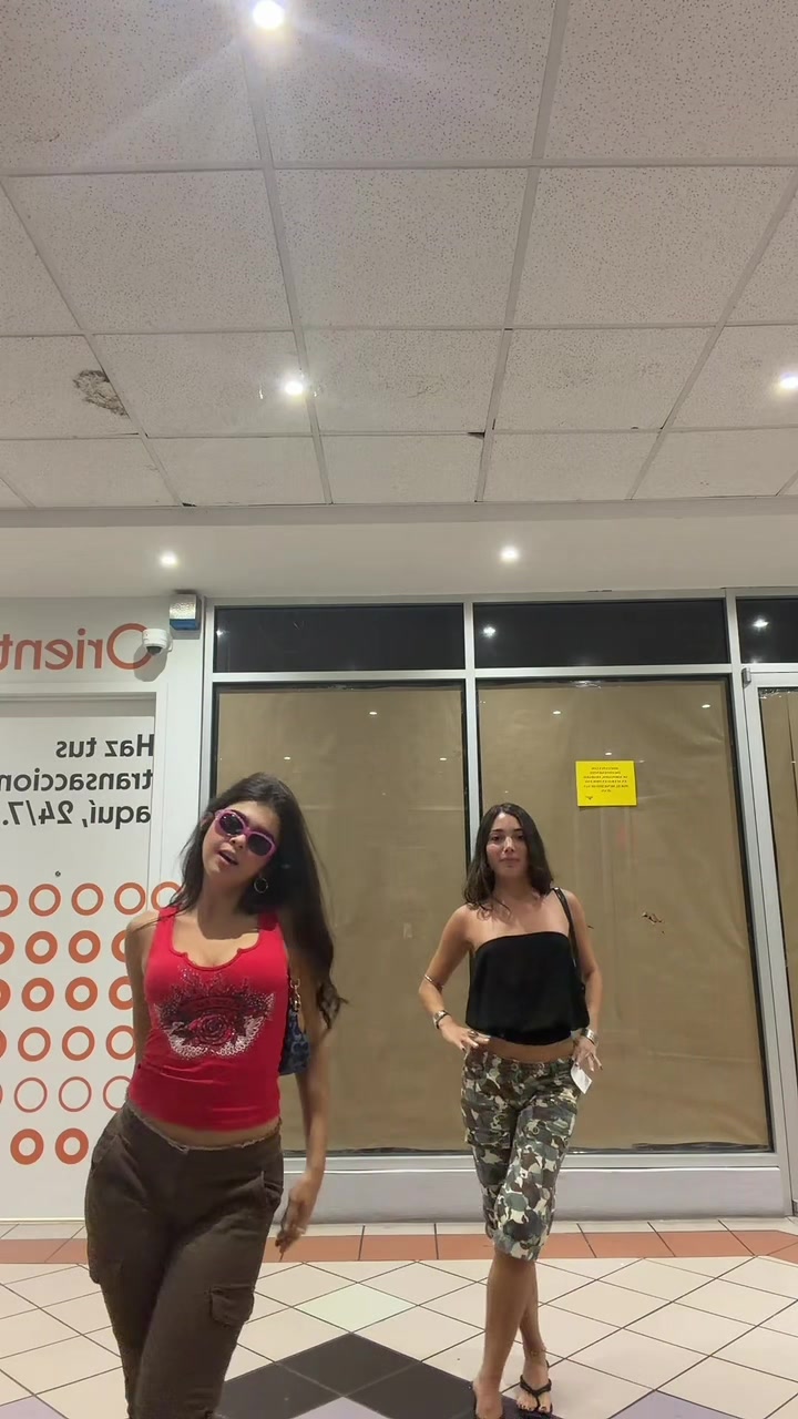@María Virginia