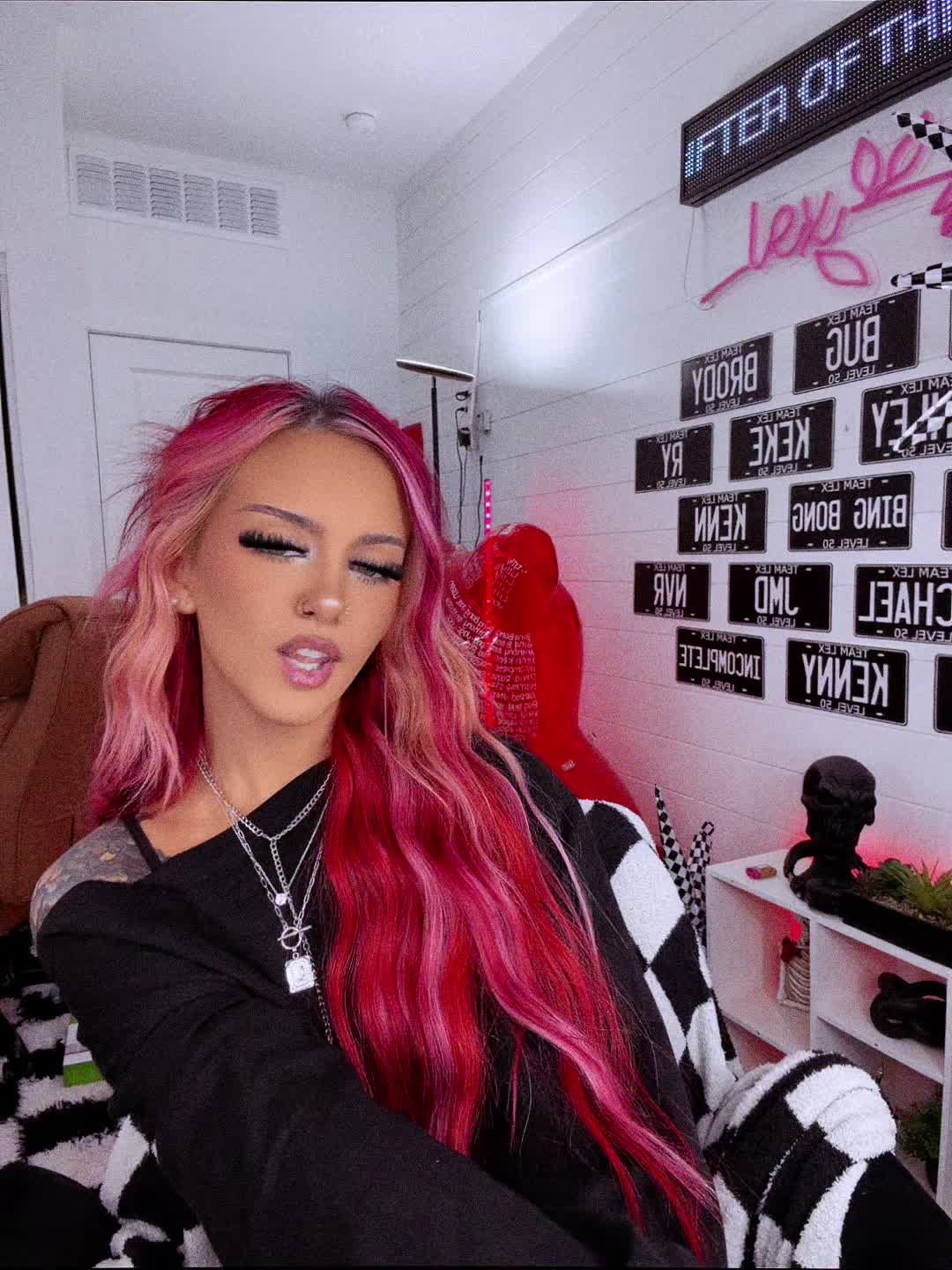@lex 🥀