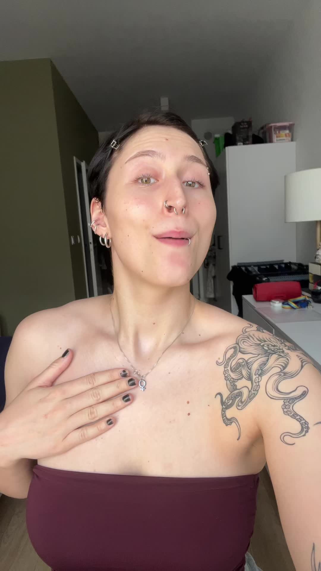 @klareksekretarek
