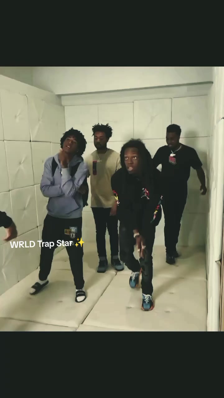 @WRLD 🤑 Trap Star ✨
