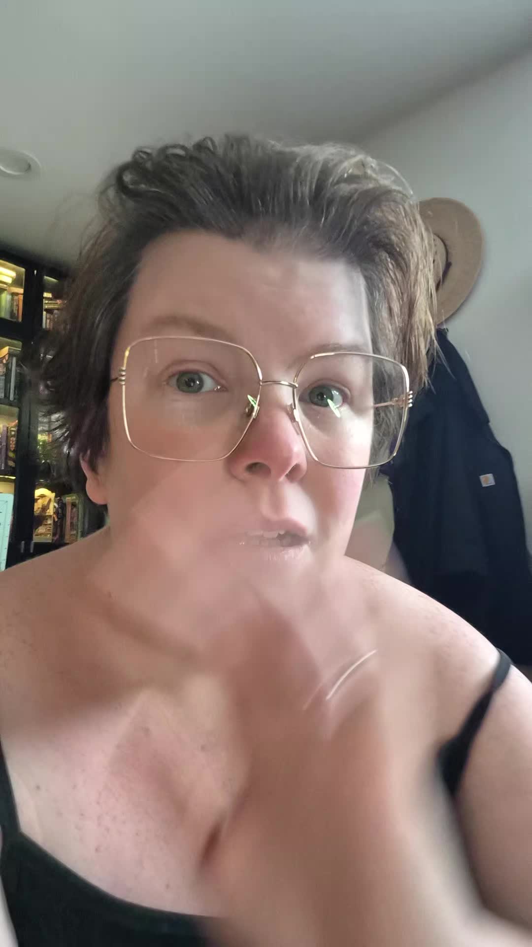 @Nealashitposts