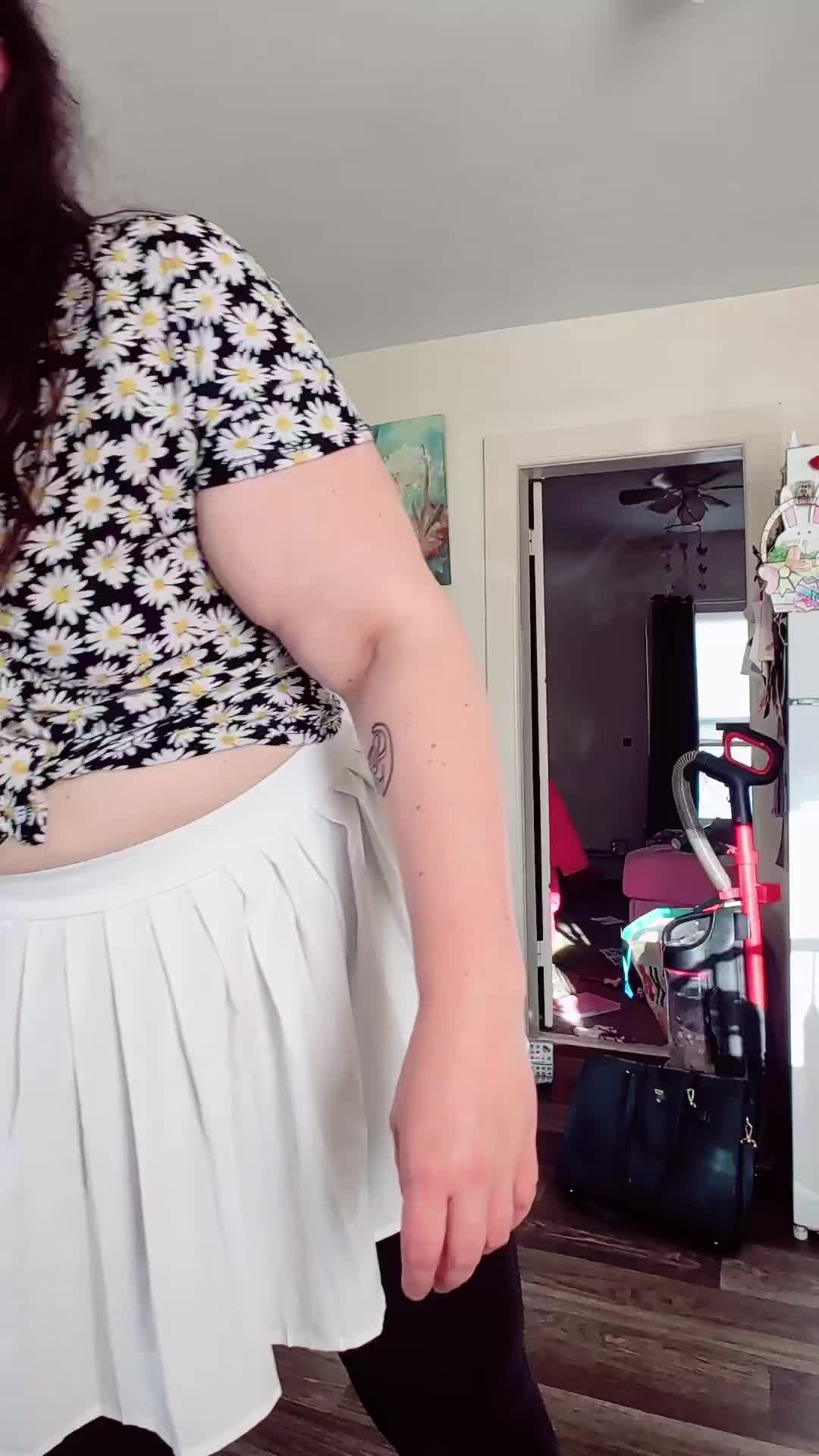 @Chellyissomewhere710