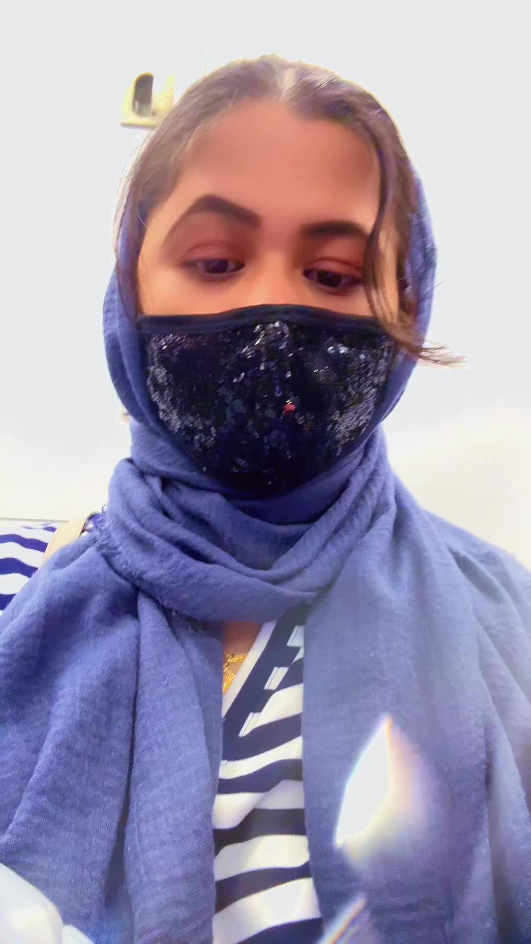 @🦋
