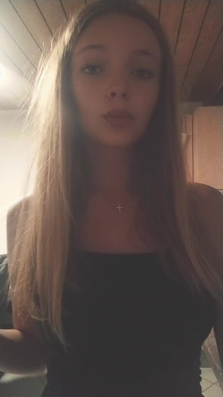 @Jolina301