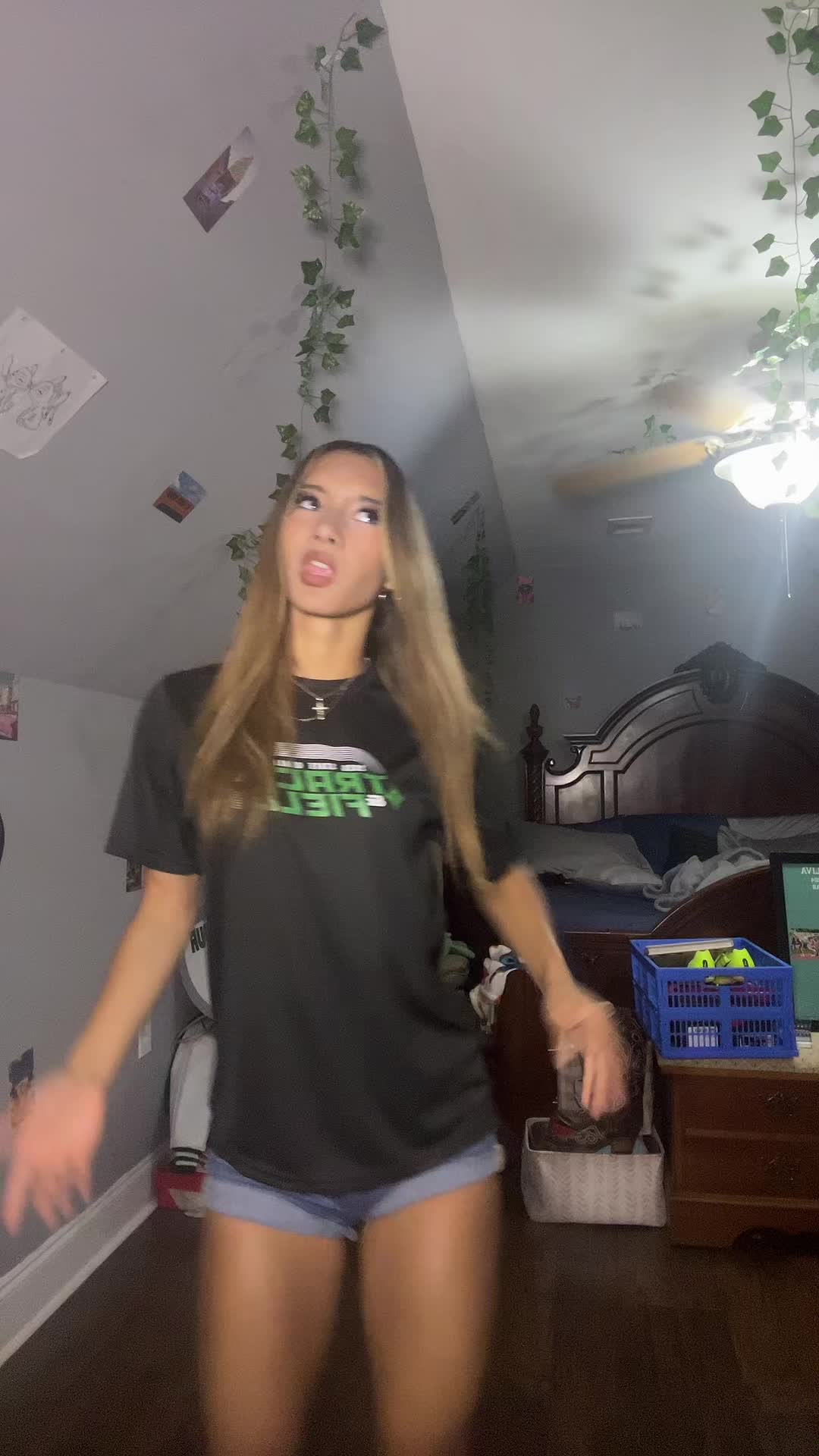 @makayla_oliva