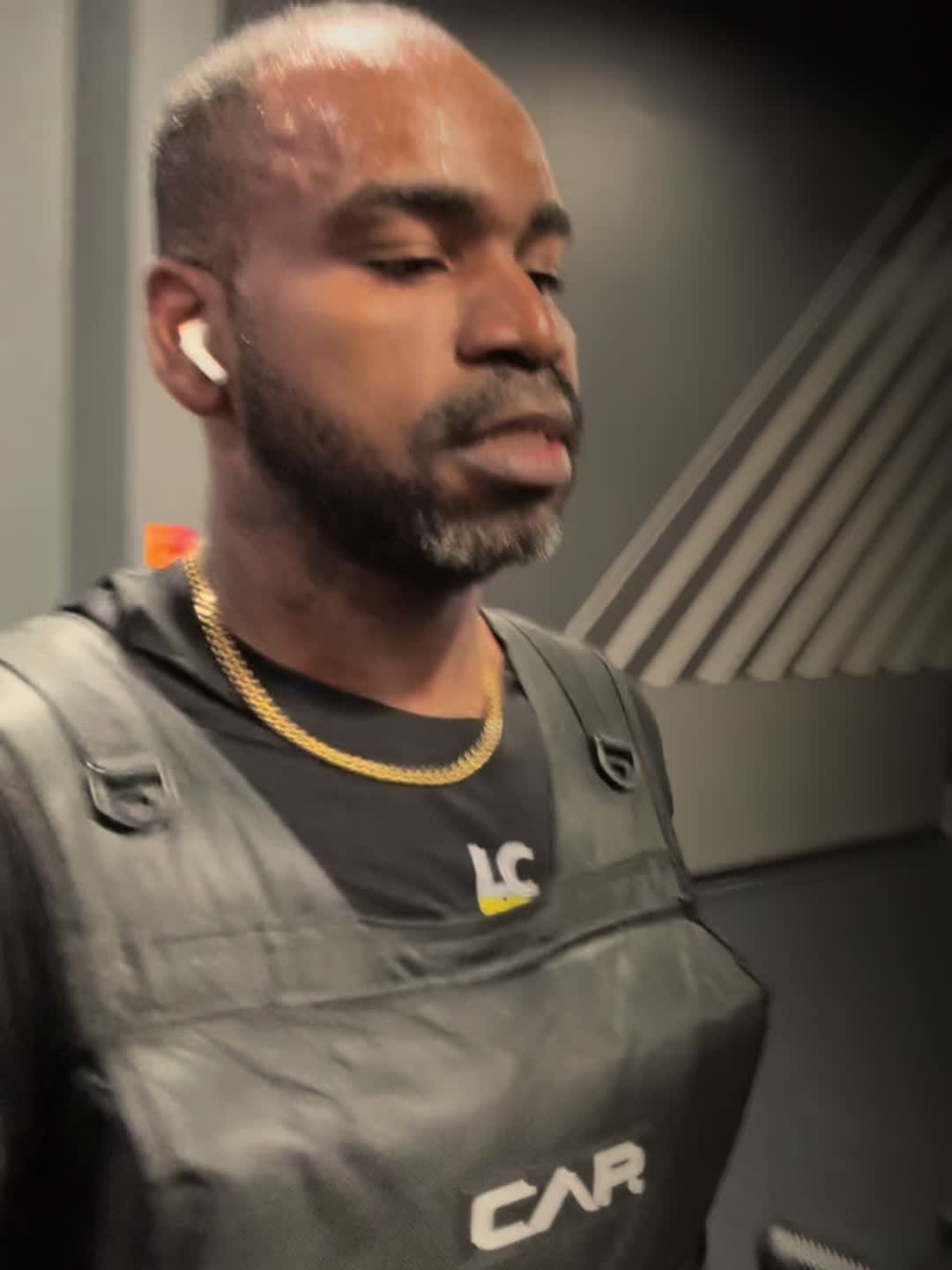 @treignwithjay