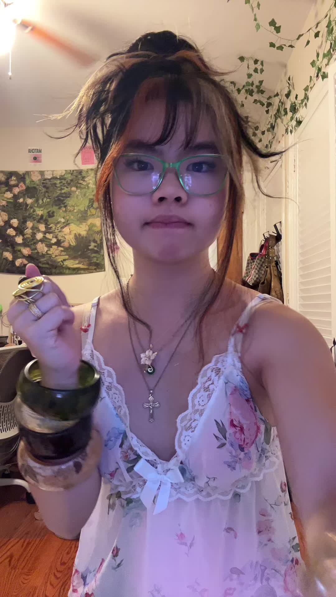 @trin2hard_