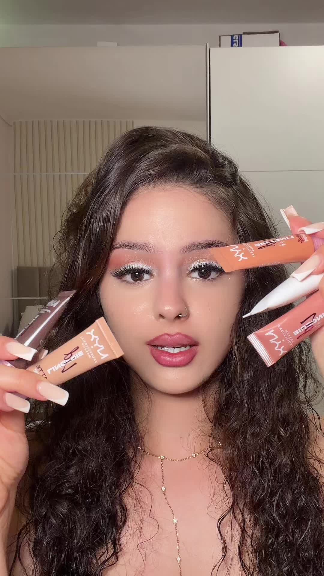 @Nxouurr